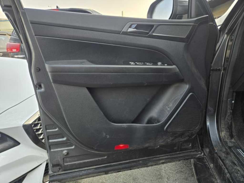 Ssangyong Rexton - Vista 6