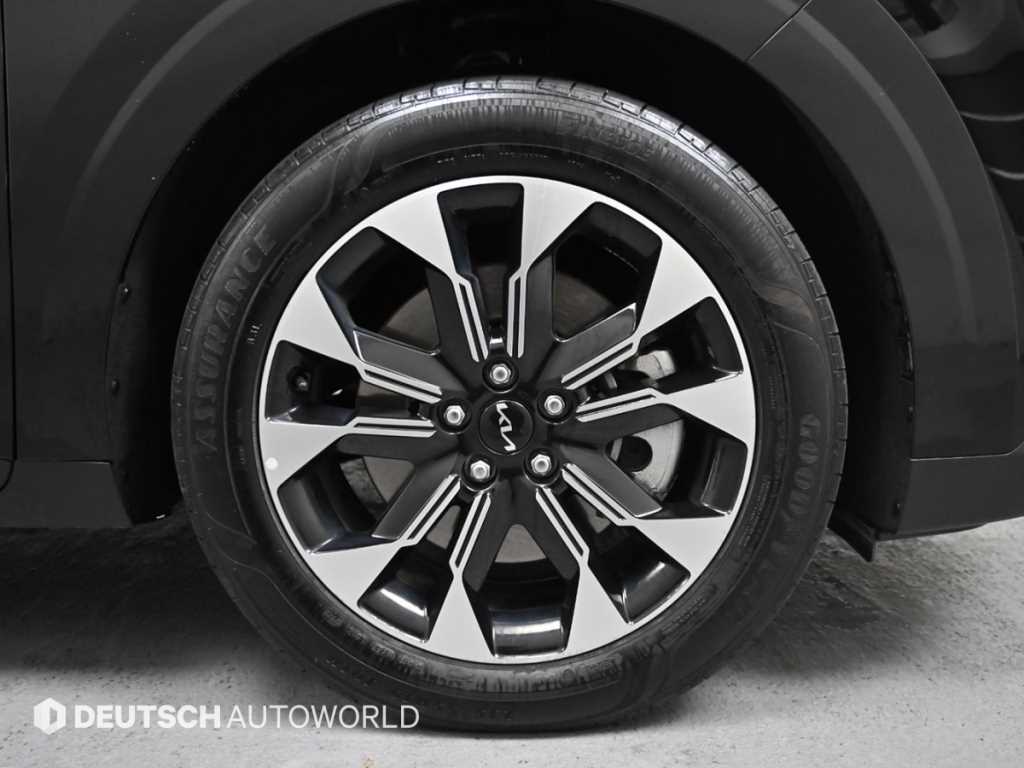 KIA Carnival - Vista 5