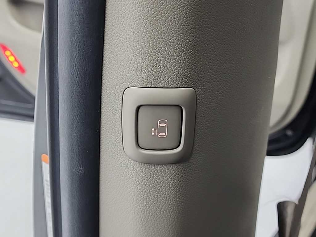 KIA Carnival 2015 Negro - Importación desde Corea - HF Imports Iquique - Foto 15