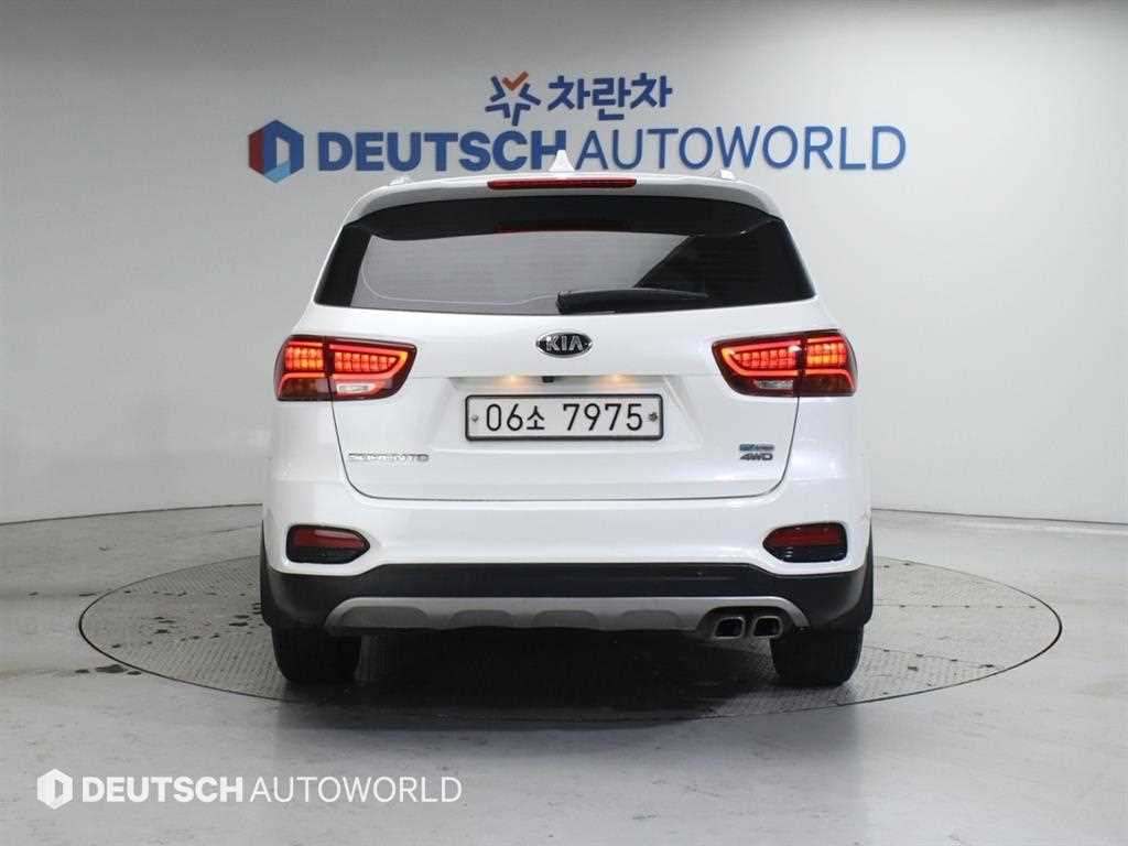 KIA Sorento - Vista 4