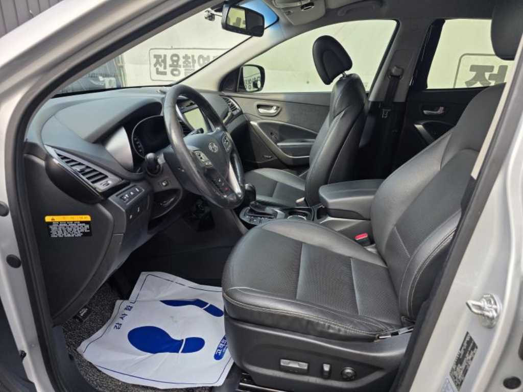 HYUNDAI Santa Fe - Vista 12
