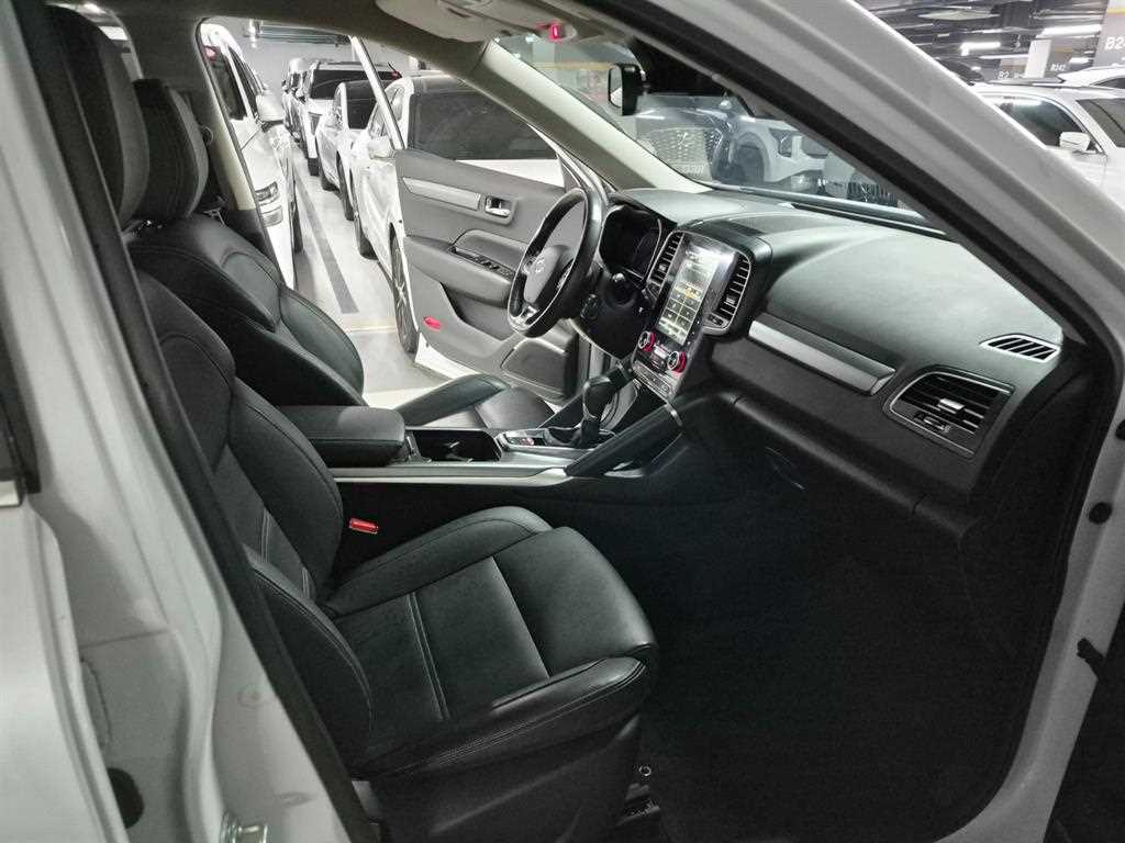 SAMSUNG QM6 - Vista 11