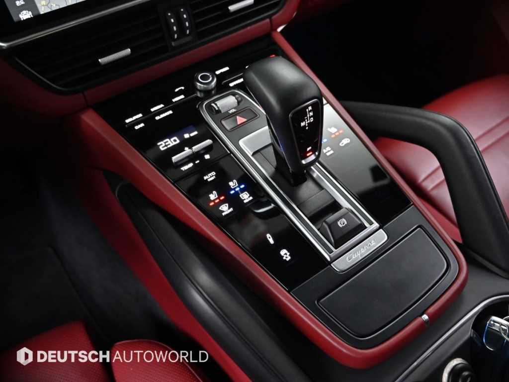 Porsche Cayenne - Vista 9