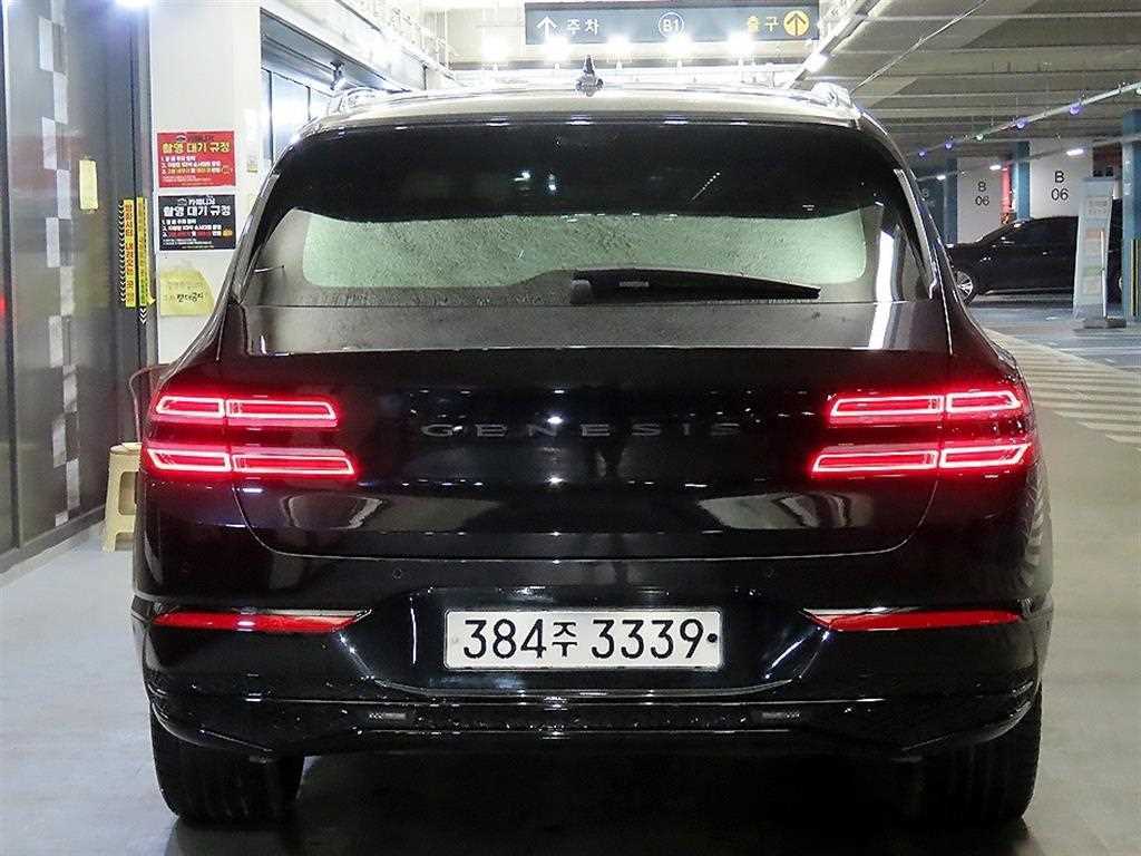 Genesis GV80 - Vista 5