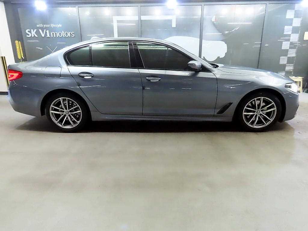 BMW 5 Series - Vista 3