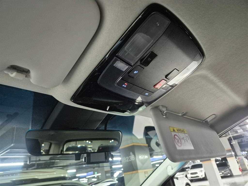 HYUNDAI Staria 2023 Gris - Importación desde Corea - HF Imports Iquique - Foto 18