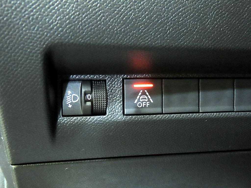 Peugeot 208 2022 Gris - Importación desde Corea - HF Imports Iquique - Foto 14