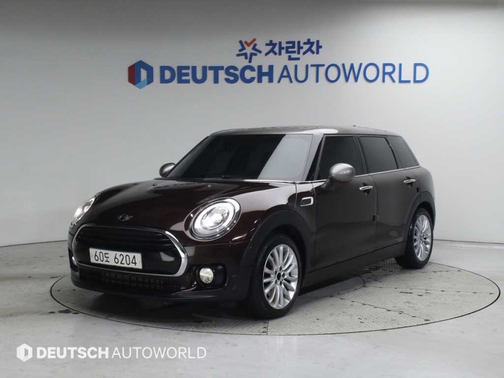 Mini Clubman 2018 Rojo - Importación desde Corea - HF Imports Iquique - Foto 1