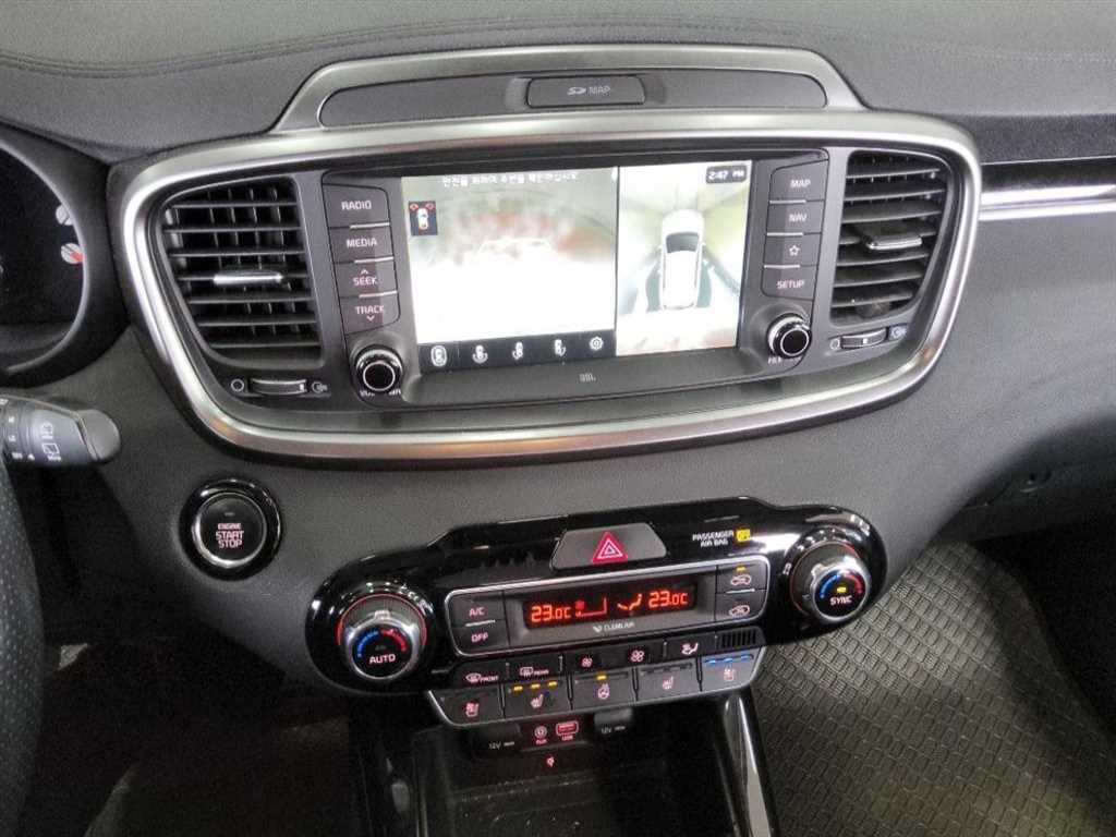 KIA Sorento - Vista 9