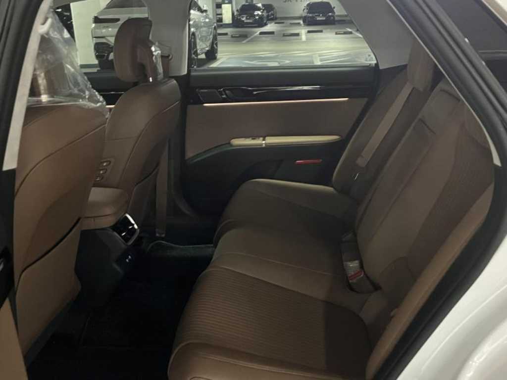 HYUNDAI Grandeur - Vista 8