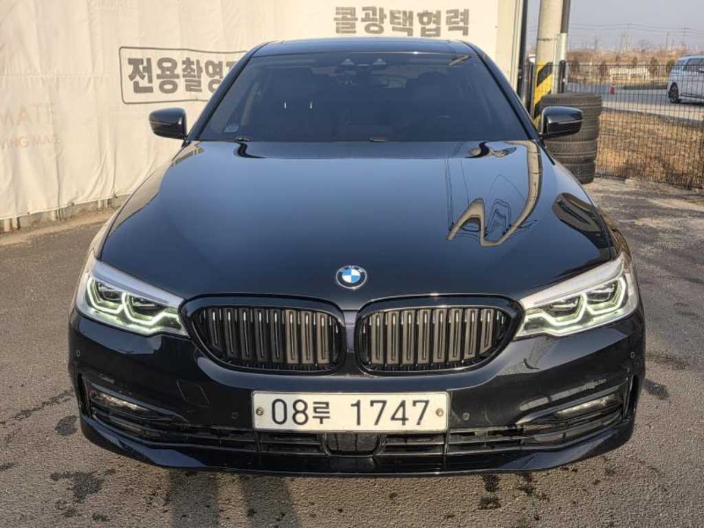 BMW 5 Series 2018 - Importación desde Corea - HF Imports Iquique - Foto 1