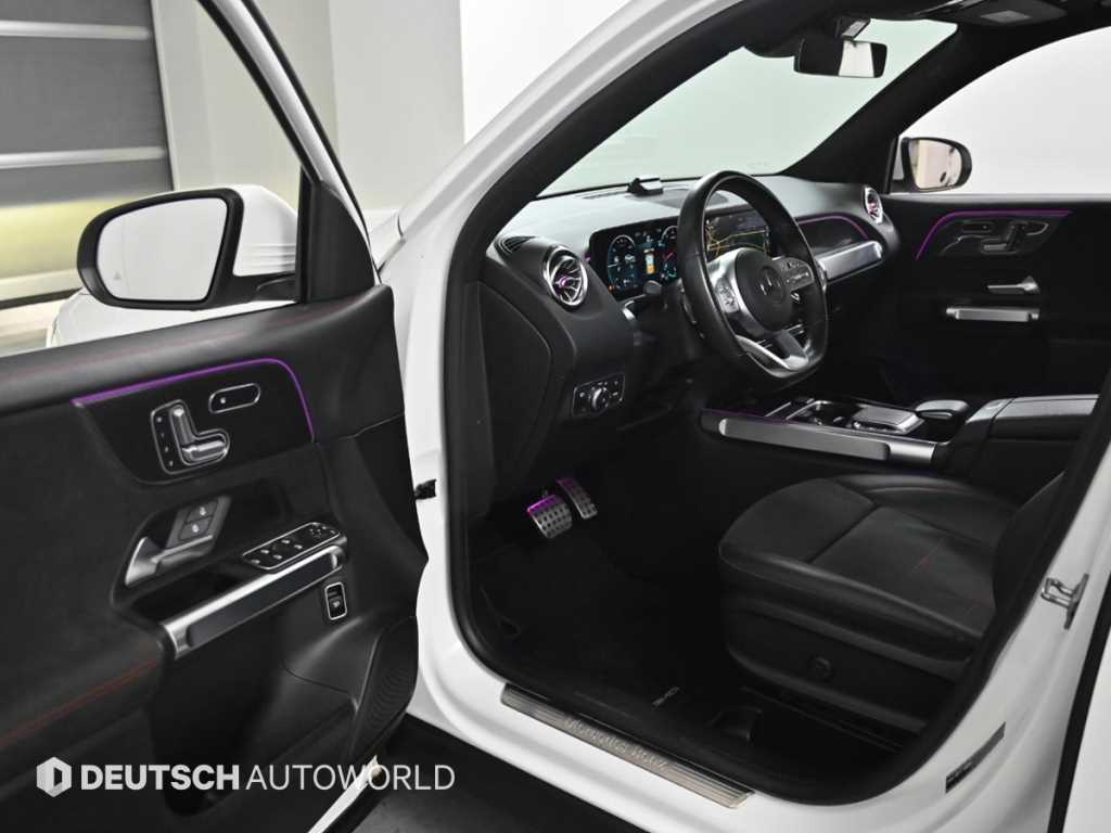 Mercedes Benz GLB Class - Vista 11