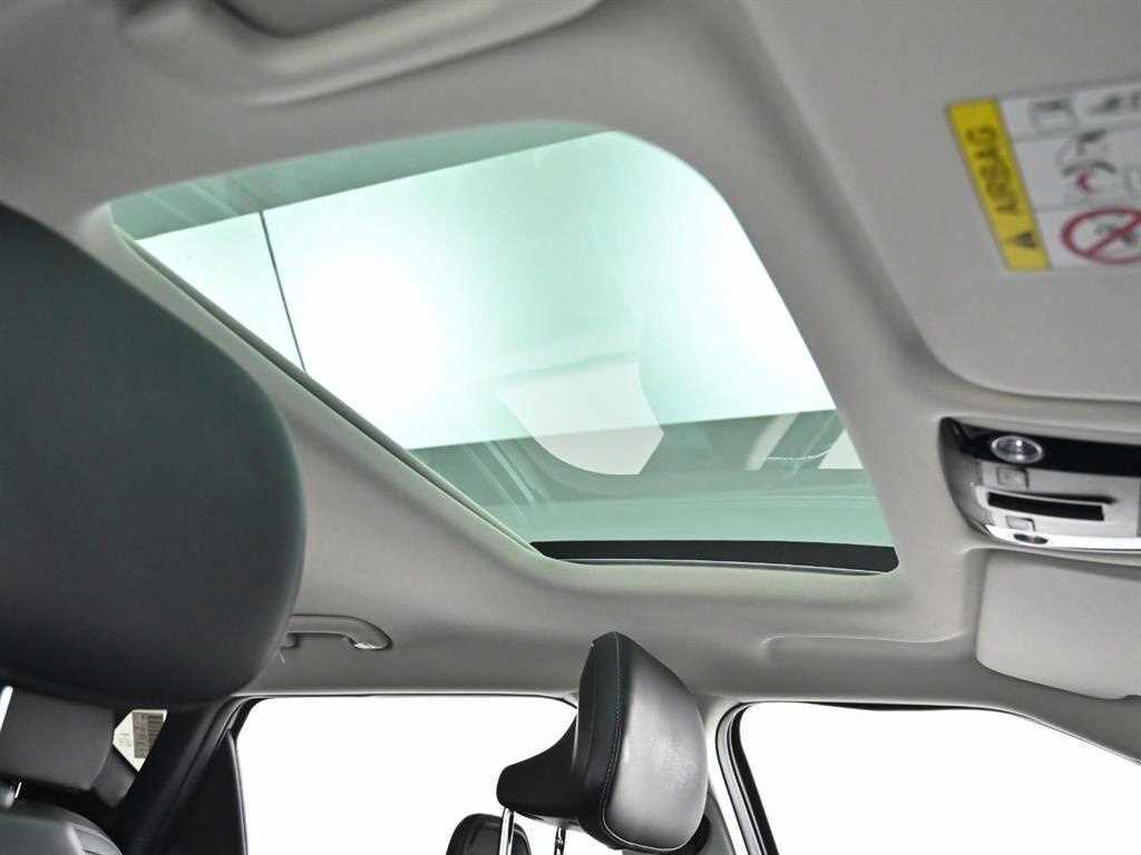 KIA EV6 2022 the color of pearl - Importación desde Corea - HF Imports Iquique - Foto 19