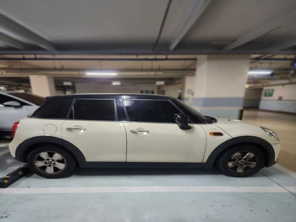 Mini Cooper - Vista 3