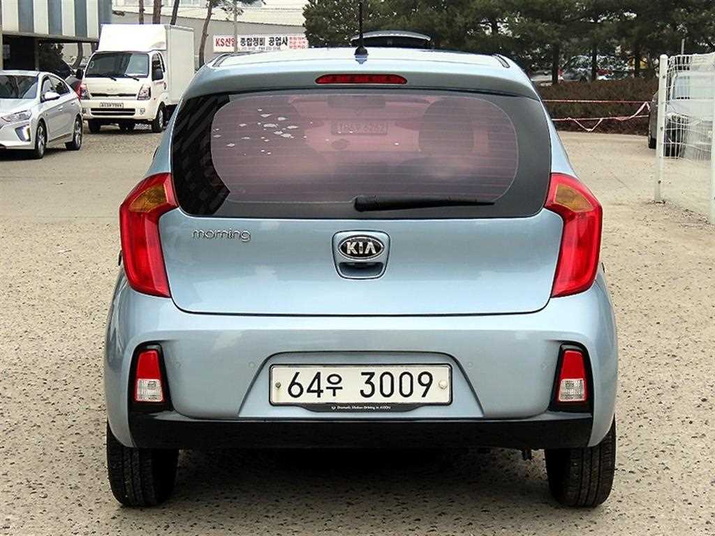 KIA Morning - Vista 4