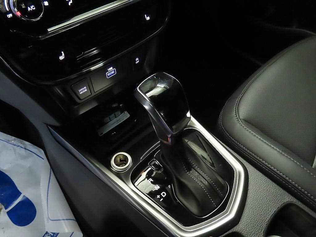 Ssangyong Tivoli - Vista 12