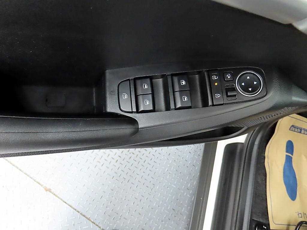 KIA Seltos - Vista 11