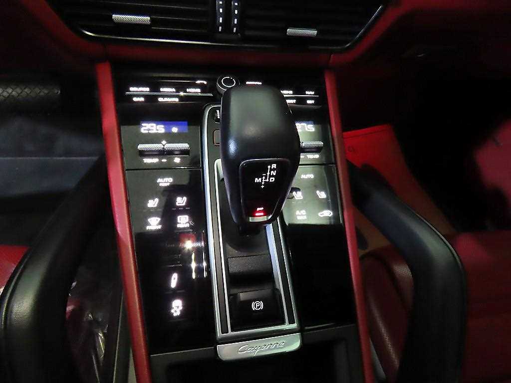 Porsche Cayenne - Vista 11