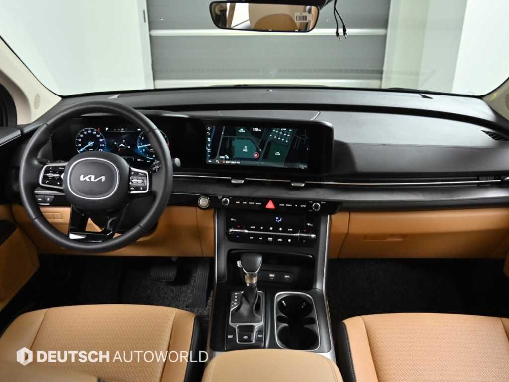 KIA Carnival - Vista 7