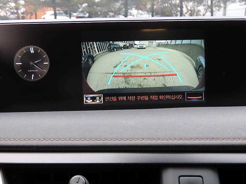 Lexus UX 2022 - Importación desde Corea - HF Imports Iquique - Foto 14