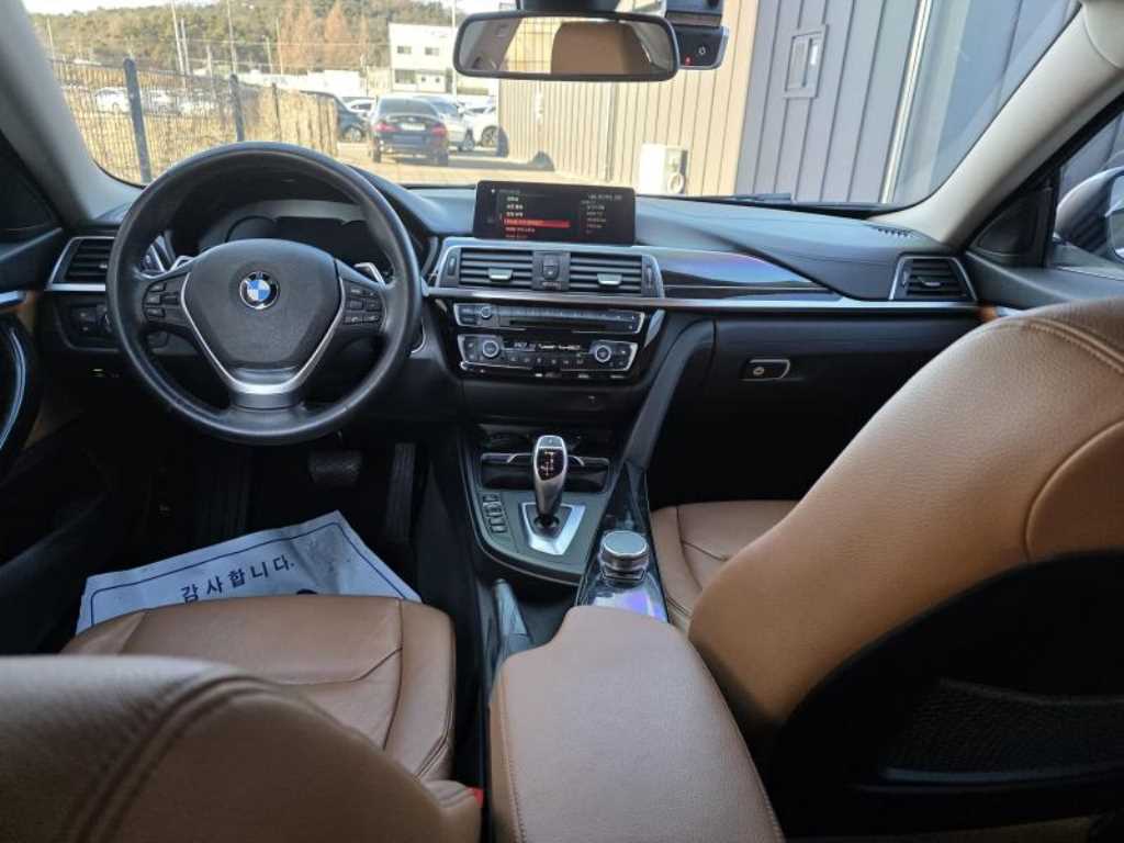 BMW 4 Series - Vista 8