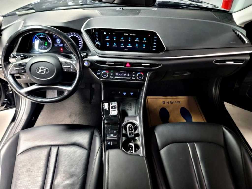 HYUNDAI Sonata - Vista 5