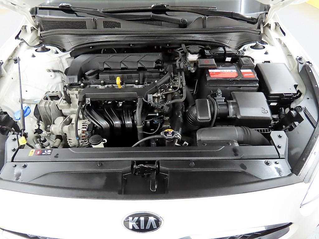 KIA K3 2021 Blanco - Importación desde Corea - HF Imports Iquique - Foto 17