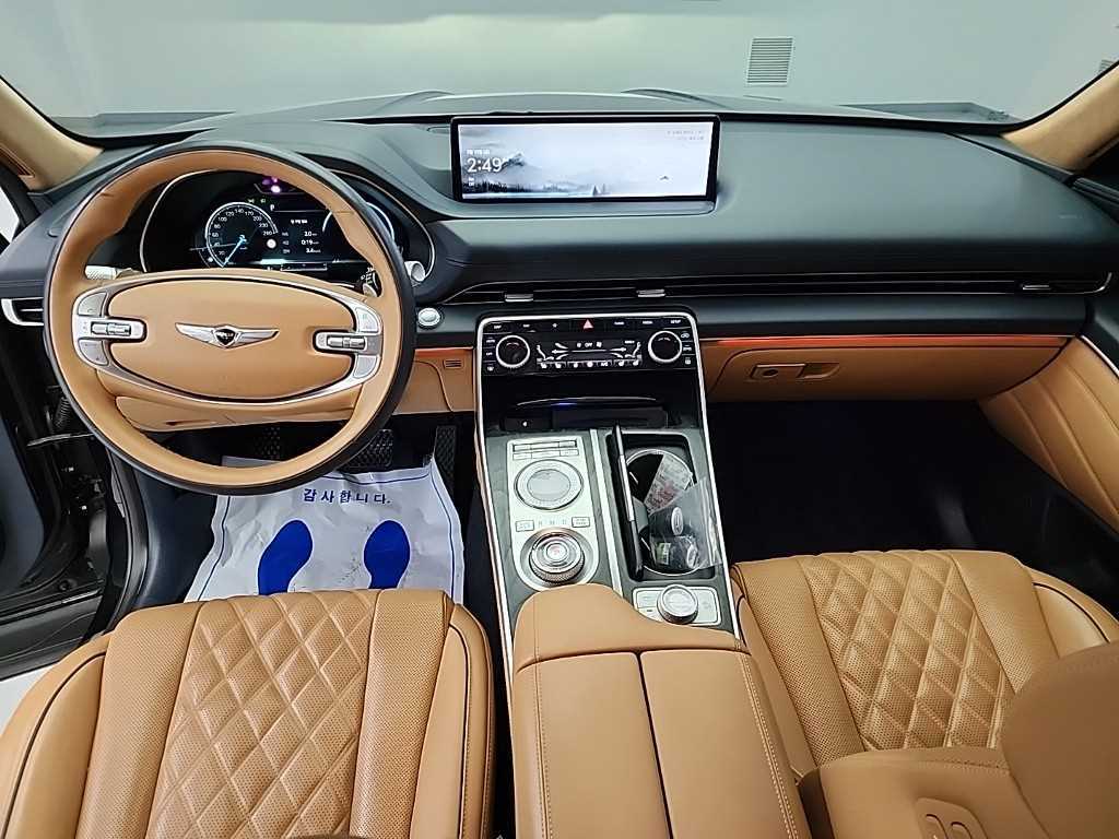 Genesis GV80 - Vista 7