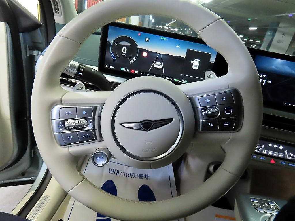 Genesis GV60 - Vista 8