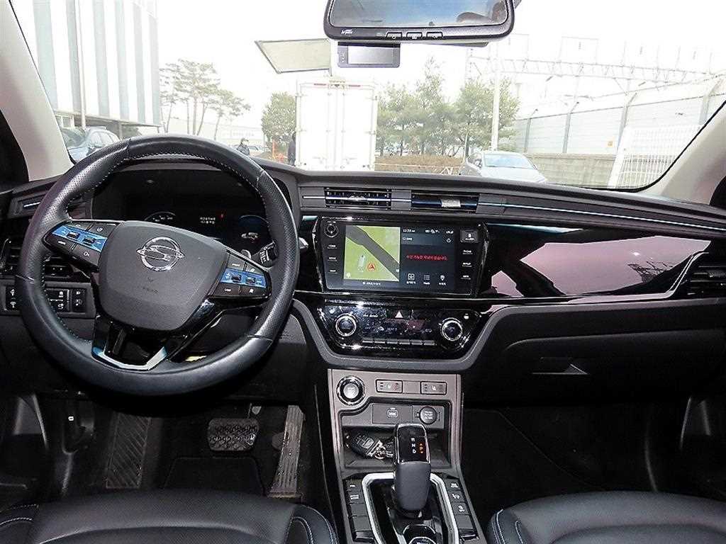 Ssangyong Korando - Vista 7