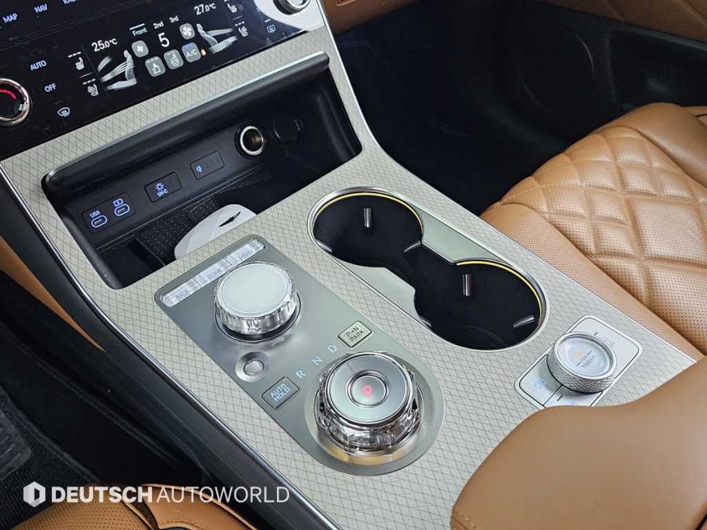 Genesis GV80 - Vista 9