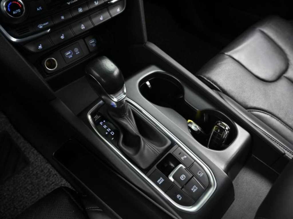 HYUNDAI Santa Fe - Vista 9