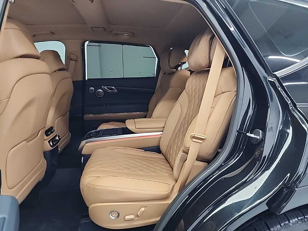 Genesis GV80 - Vista 12