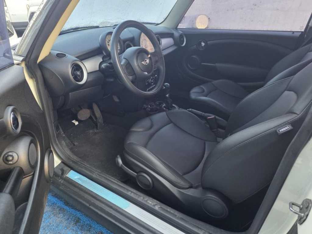 Mini Cooper - Vista 7