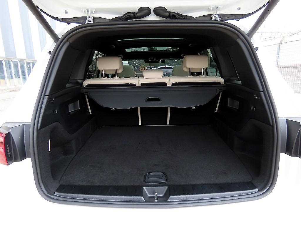 Mercedes Benz GLB Class 2024 Blanco - Importación desde Corea - HF Imports Iquique - Foto 17