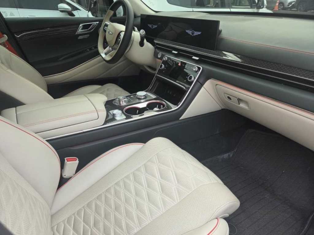 Genesis GV80 - Vista 3