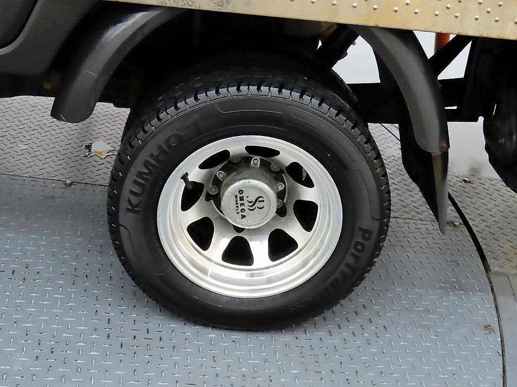 Small Truck (Completed) a live fish car 2023 Blanco - Importación desde Corea - HF Imports Iquique - Foto 18