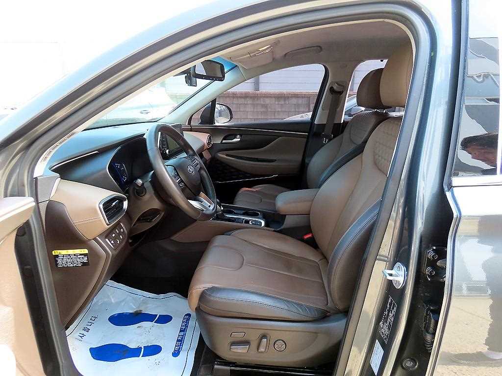 HYUNDAI Santa Fe - Vista 5