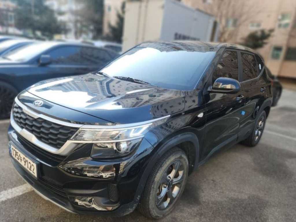 KIA Seltos 2022 Negro - Importación desde Corea - HF Imports Iquique - Foto 1