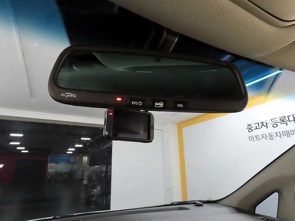 KIA Carnival 2016 Negro - Importación desde Corea - HF Imports Iquique - Foto 17