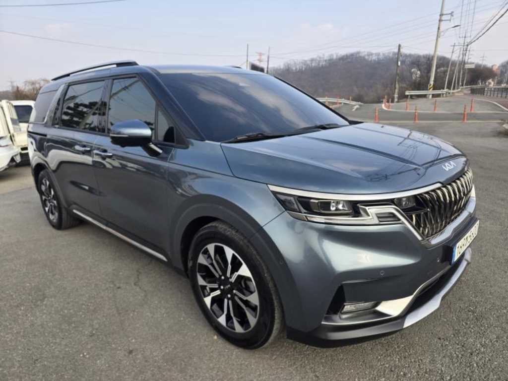 KIA Carnival - Vista 5