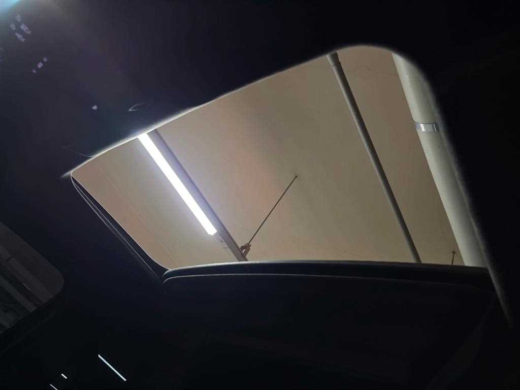 Cadillac Escalade 2018 Negro - Importación desde Corea - HF Imports Iquique - Foto 13