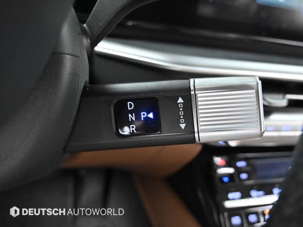 HYUNDAI Grandeur - Vista 9