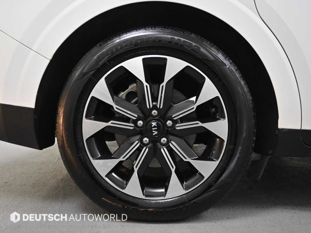 KIA Carnival - Vista 5