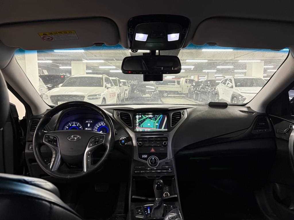 HYUNDAI Grandeur 2016 Negro - Importación desde Corea - HF Imports Iquique - Foto 13