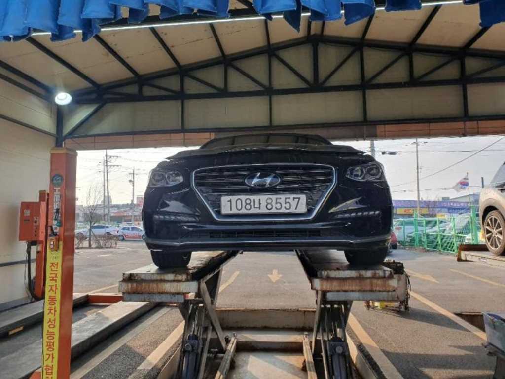 HYUNDAI Grandeur 2019 Negro - Importación desde Corea - HF Imports Iquique - Foto 1