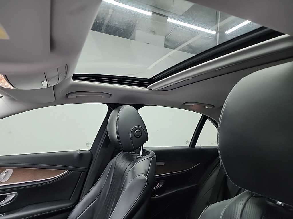 Mercedes Benz E class 2018 Plateado - Importación desde Corea - HF Imports Iquique - Foto 15