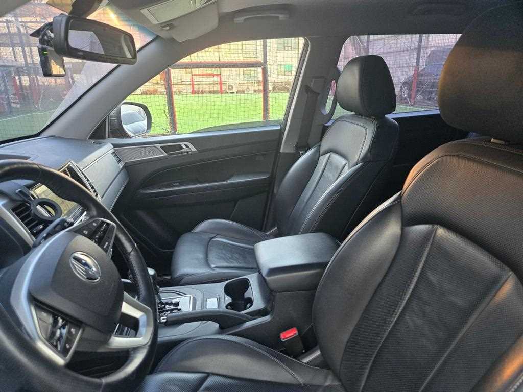 Ssangyong Rexton - Vista 8