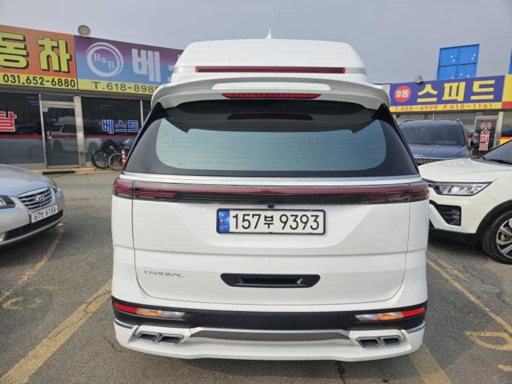 KIA Carnival - Vista 8