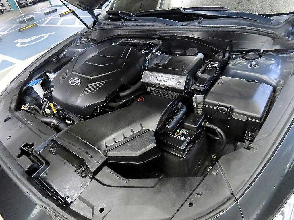 HYUNDAI Grandeur 2018 Gris - Importación desde Corea - HF Imports Iquique - Foto 19